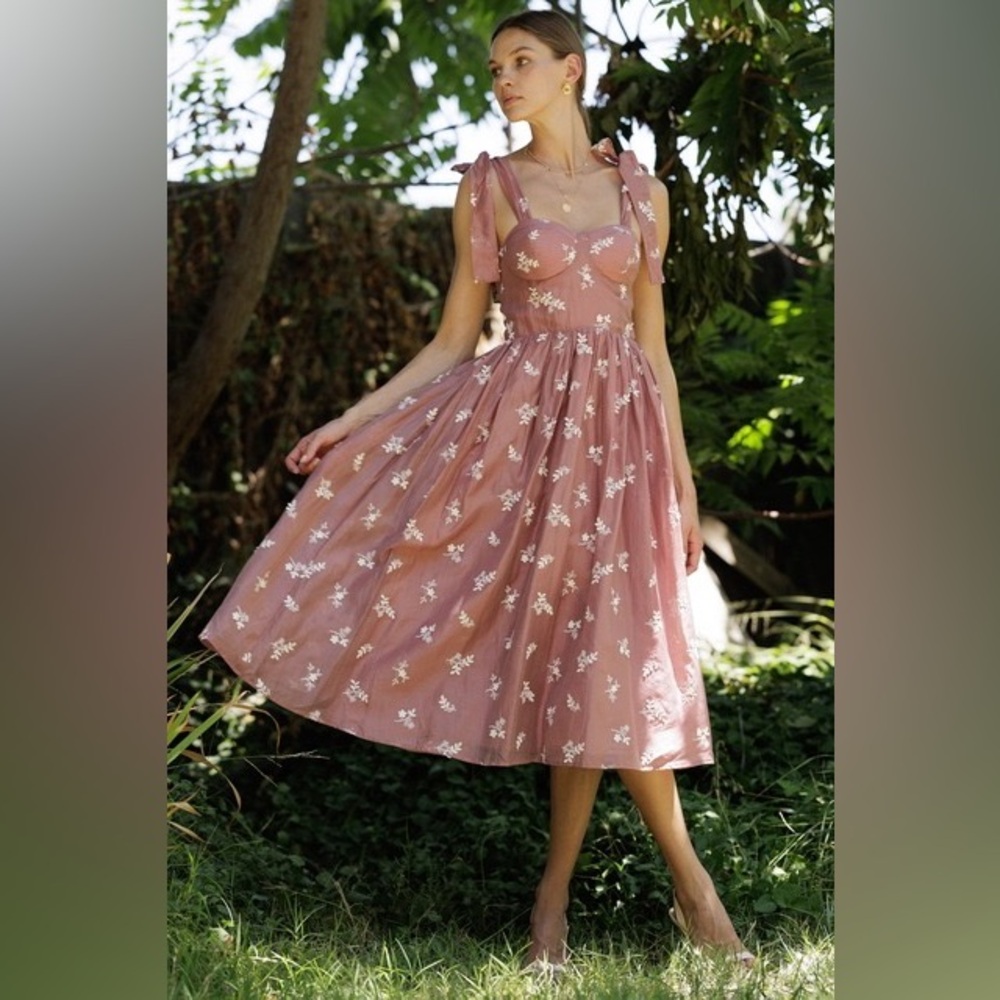 Tie Shoulder Floral Print Organza Sweetheart Midi Dress - EB Luxe